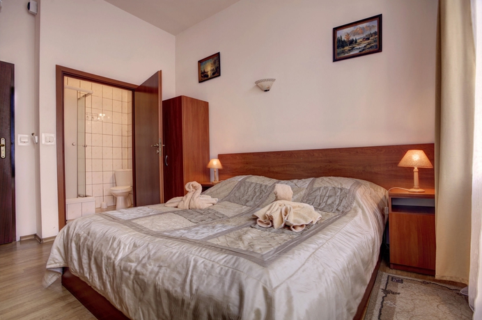 Imagen de la habitación del Hotel Rubens Guest House. Foto 6