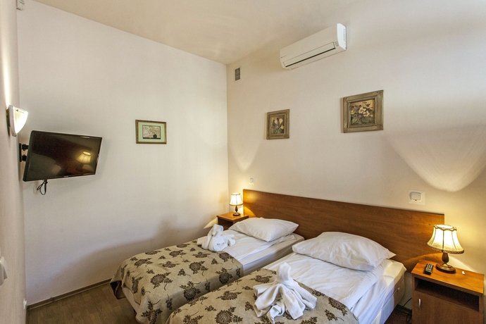 Imagen de la habitación del Hotel Rubens Guest House. Foto 8