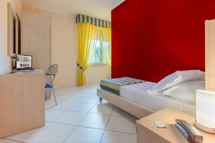 Imagen de la habitación del Hotel Rubens, Montecatini Terme. Foto 8