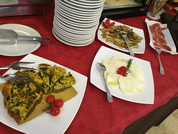 Imagen del bar/restaurante del Hotel Rubens, Rimini. Foto 9