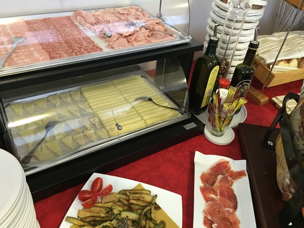 Imagen del bar/restaurante del Hotel Rubens, Rimini. Foto 10