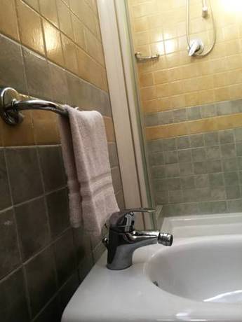 Imagen de la habitación del Hotel Rubicone. Foto 6