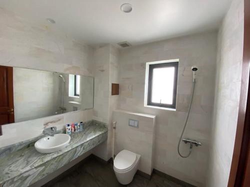 Imagen de la habitación del Hotel Rubie. Foto 18