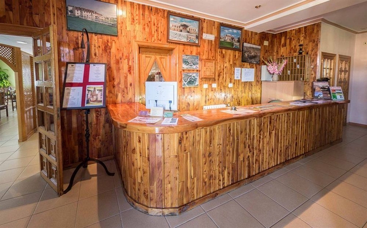 Imagen de los interiores del Hotel Rubielos. Foto 13