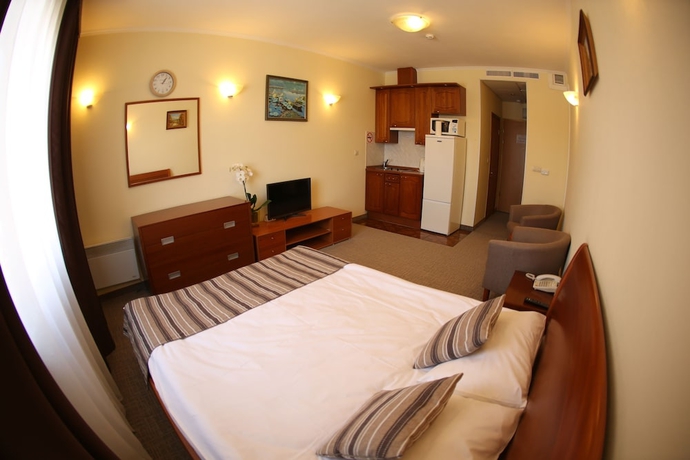 Imagen de la habitación del Hotel Rubin. Foto 12