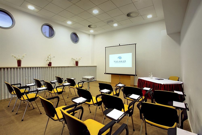 Imagen de los interiores del Hotel Rubin Sunny By Valamar. Foto 14