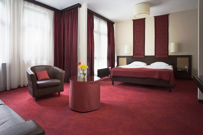 Imagen de la habitación del Hotel Rubin Wellness and Conference. Foto 4