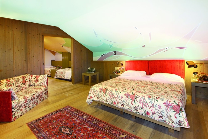 Imagen de la habitación del Hotel Rubino Executive. Foto 5