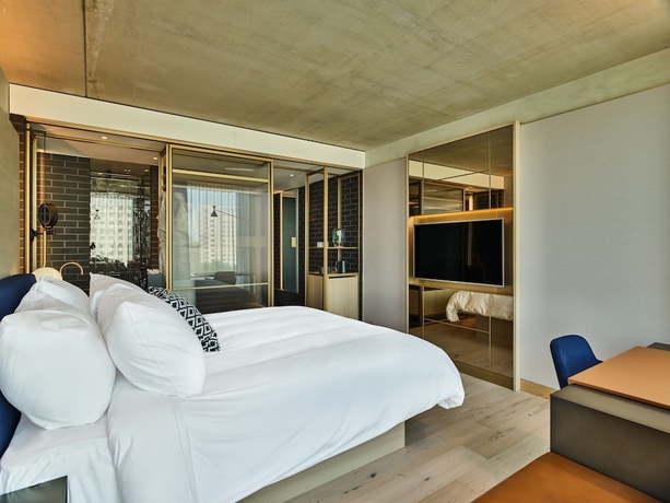 Imagen de la habitación del Hotel Ruby Emma Amsterdam. Foto 7