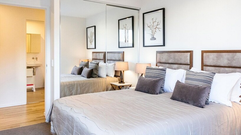 Imagen de la habitación del Hotel Ruby Gold Coast By Cllix. Foto 15