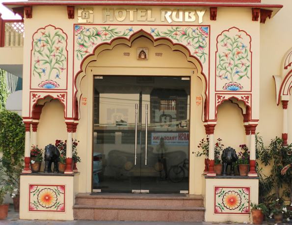 Imagen de los interiores del Hotel Ruby, JAIPUR. Foto 19