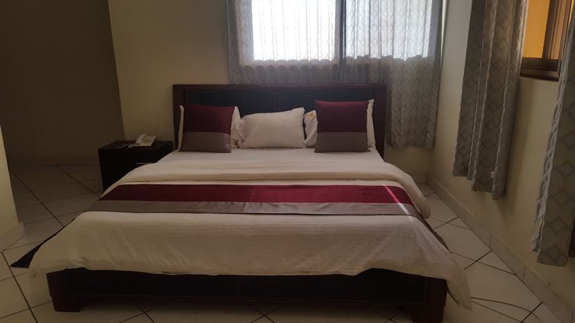 Imagen de la habitación del Hotel Ruby Kay. Foto 19