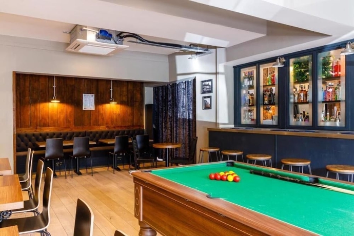 Imagen del bar/restaurante del Hotel Ruby Pub and. Foto 3