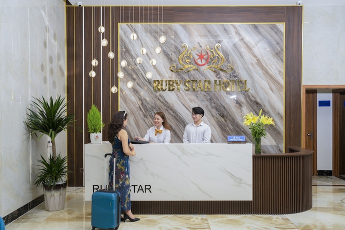 Imagen de los interiores del Hotel Ruby Star. Foto 11
