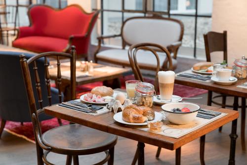 Imagen general del Hotel Ruby Stella London. Foto 2