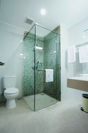 Imagen de la habitación del Hotel Ruby Syariah. Foto 25