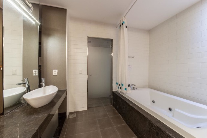 Imagen de la habitación del Hotel Ruby Tourist Wolmido. Foto 16
