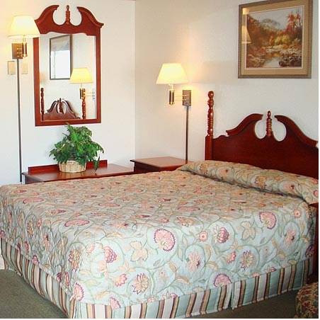 Imagen de la habitación del Hotel Ruby's Inn And Convention Center. Foto 3