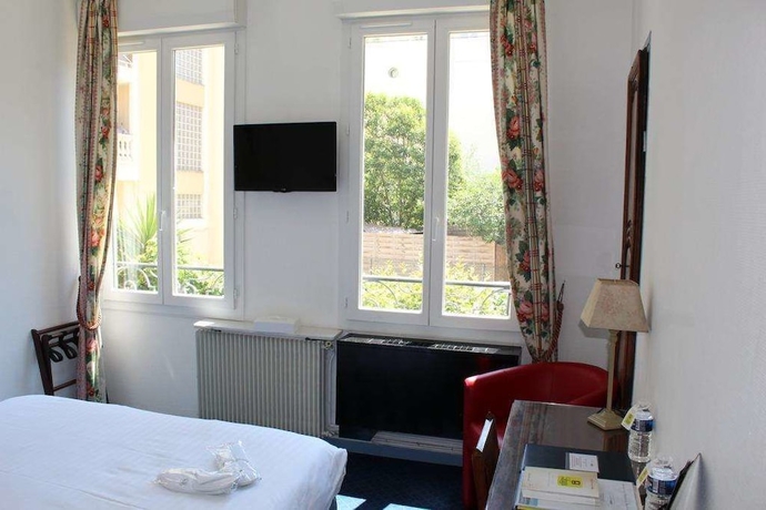 Imagen de la habitación del Hotel Ruc Cannes. Foto 5