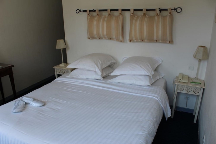 Imagen de la habitación del Hotel Ruc Cannes. Foto 18