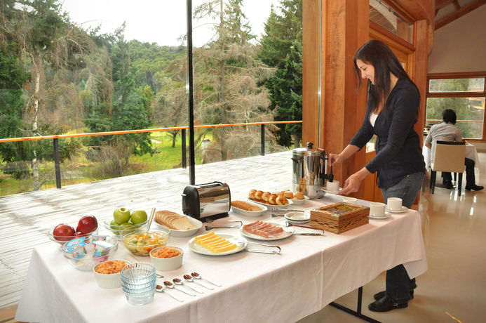 Imagen de los interiores del Hotel Ruca Kuyen Golf And Resort. Foto 14