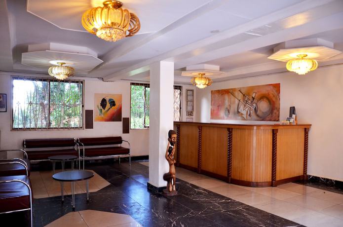 Imagen de los interiores del Hotel Ruch. Foto 19