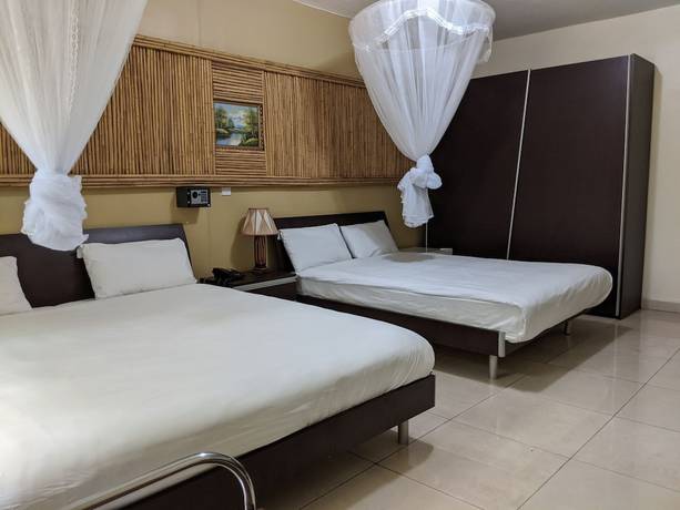Imagen de la habitación del Hotel Ruch. Foto 14