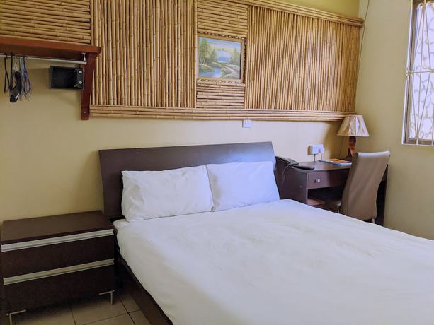 Imagen de la habitación del Hotel Ruch. Foto 15