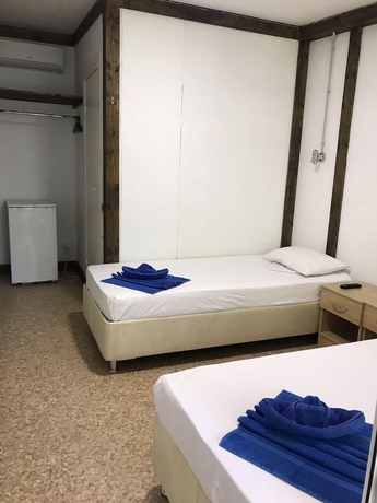 Imagen de la habitación del Hotel Rucheek. Foto 3