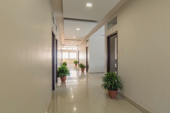 Imagen de los interiores del Hotel Ruchi Shree Garden. Foto 12