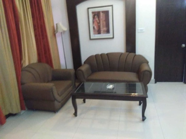 Imagen de la habitación del Hotel Rudra Continental Rudrapur. Foto 15
