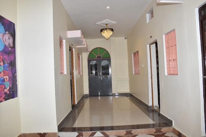 Imagen de los interiores del Hotel Rudra Guest House. Foto 12