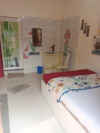 Imagen de la habitación del Hotel Rudra Guest House. Foto 9