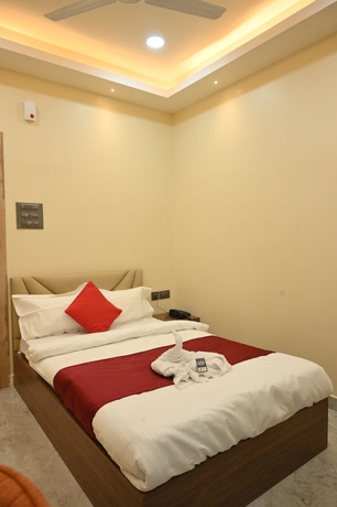 Imagen de la habitación del Hotel Rudra, Guwahati. Foto 3