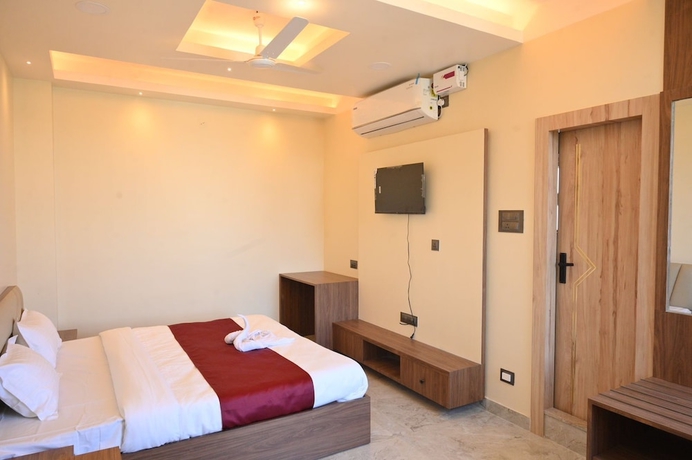 Imagen de la habitación del Hotel Rudra, Guwahati. Foto 6