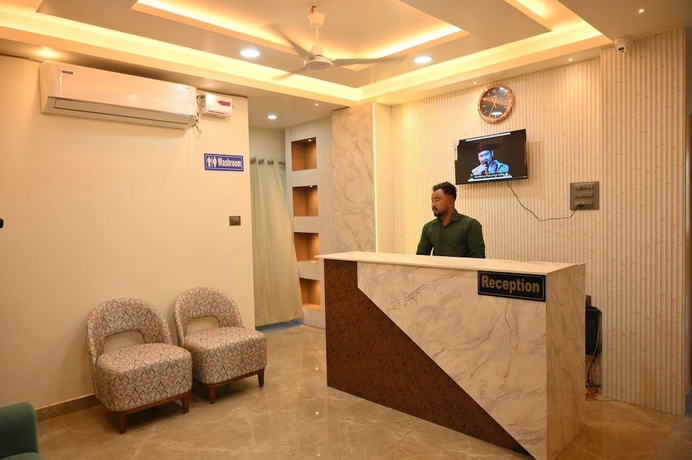 Imagen de los interiores del Hotel Rudra, Guwahati. Foto 15