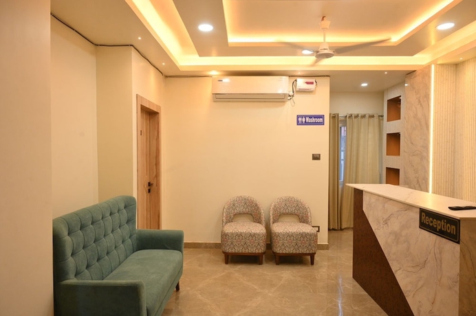 Imagen de los interiores del Hotel Rudra, Guwahati. Foto 16