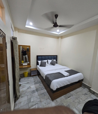 Imagen de la habitación del Hotel Rudra PGH - just near Temple and Ghats. Foto 8