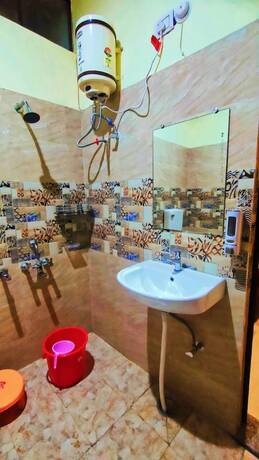 Imagen general del Hotel Rudra Paradise. Foto 10