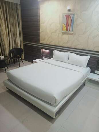 Imagen general del Hotel Rudra Shelter Business. Foto 4