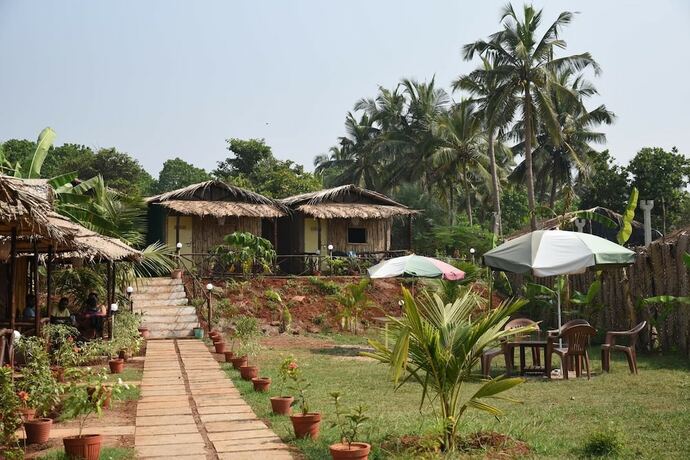 Imagen general del Hotel Rudra The Sandy Beach Resort. Foto 5