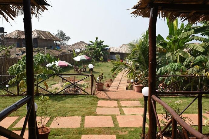 Imagen general del Hotel Rudra The Sandy Beach Resort. Foto 12