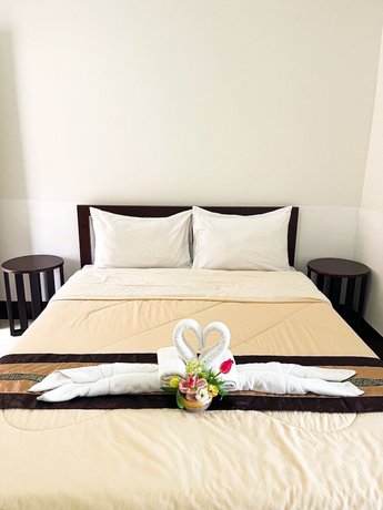 Imagen de la habitación del Hotel Rueangrat. Foto 3