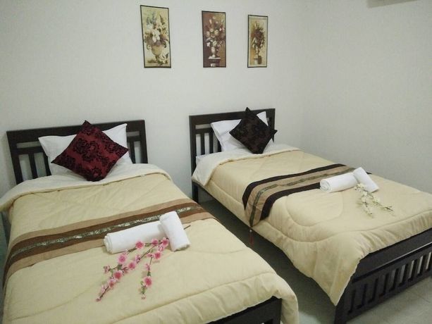 Imagen de la habitación del Hotel Rueangrat. Foto 5