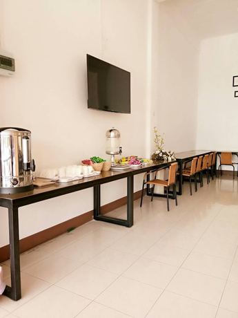 Imagen de los interiores del Hotel Rueangrat. Foto 19