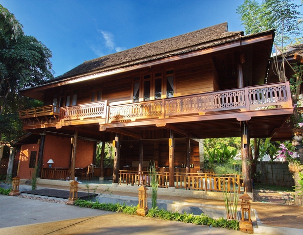 Imagen de los exteriores del Hotel Ruen Come In. Foto 9