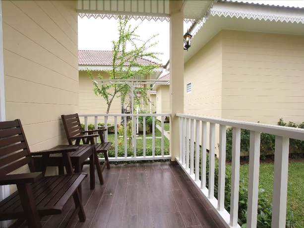 Imagen de los interiores del Hotel Ruen Maihom Riverside Cottage. Foto 12