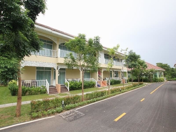 Imagen de los interiores del Hotel Ruen Maihom Riverside Cottage. Foto 13