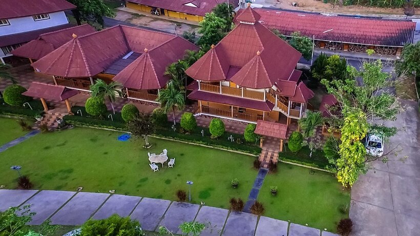 Imagen general del Hotel Ruen Sam Ran Resort. Foto 7