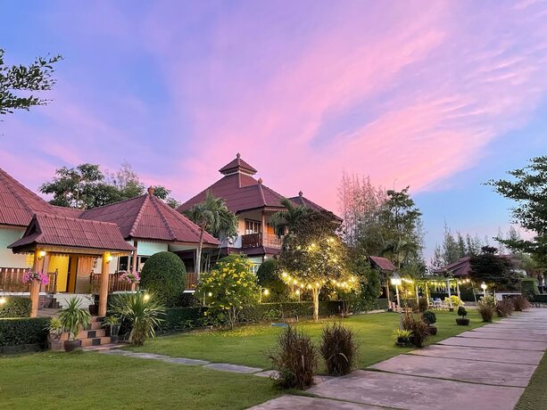 Imagen general del Hotel Ruen Sam Ran Resort. Foto 8